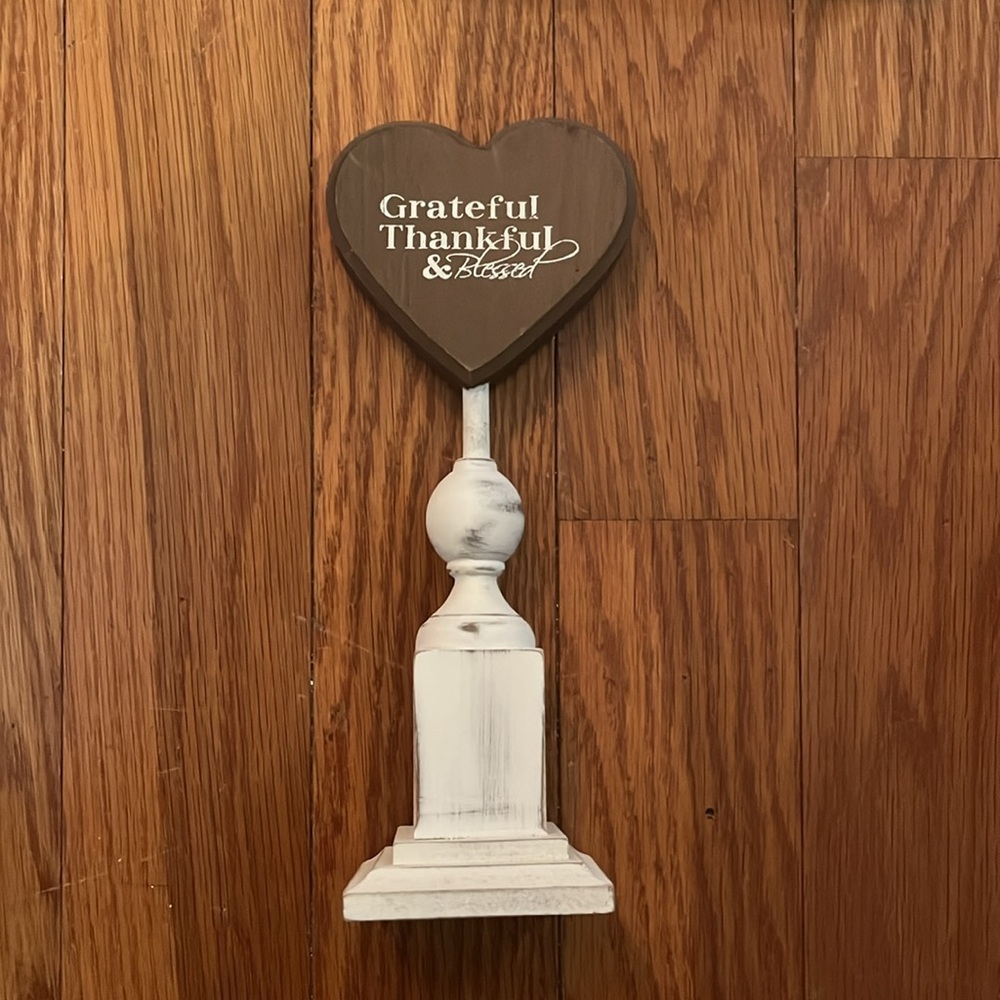 ⚠️ 5/25$ Kevin Smith Studio Inc. Craft house Heart Shaped Wooden finial